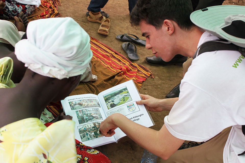 Timothy with a member of Makiteko Farmers Group (Credit: Self Help Africa)